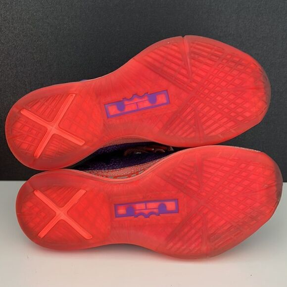 Lebron 10 GS ‘extraterrestrial’ Nike Sneakers - Picture 8 of 10